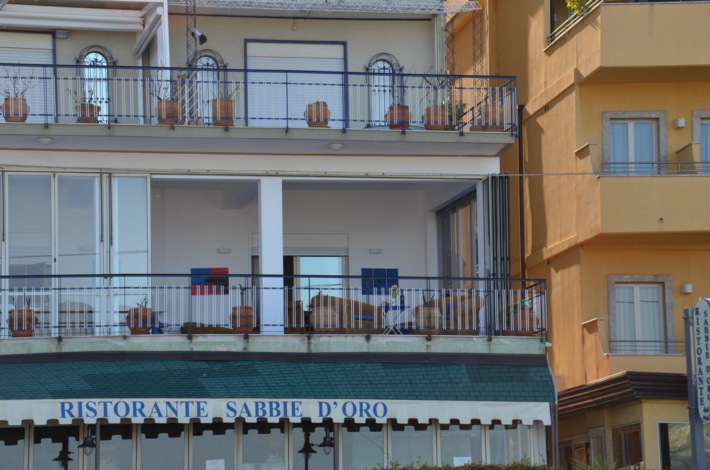 Terrazza Sul Mare Apartment Giardini Naxos Luaran gambar